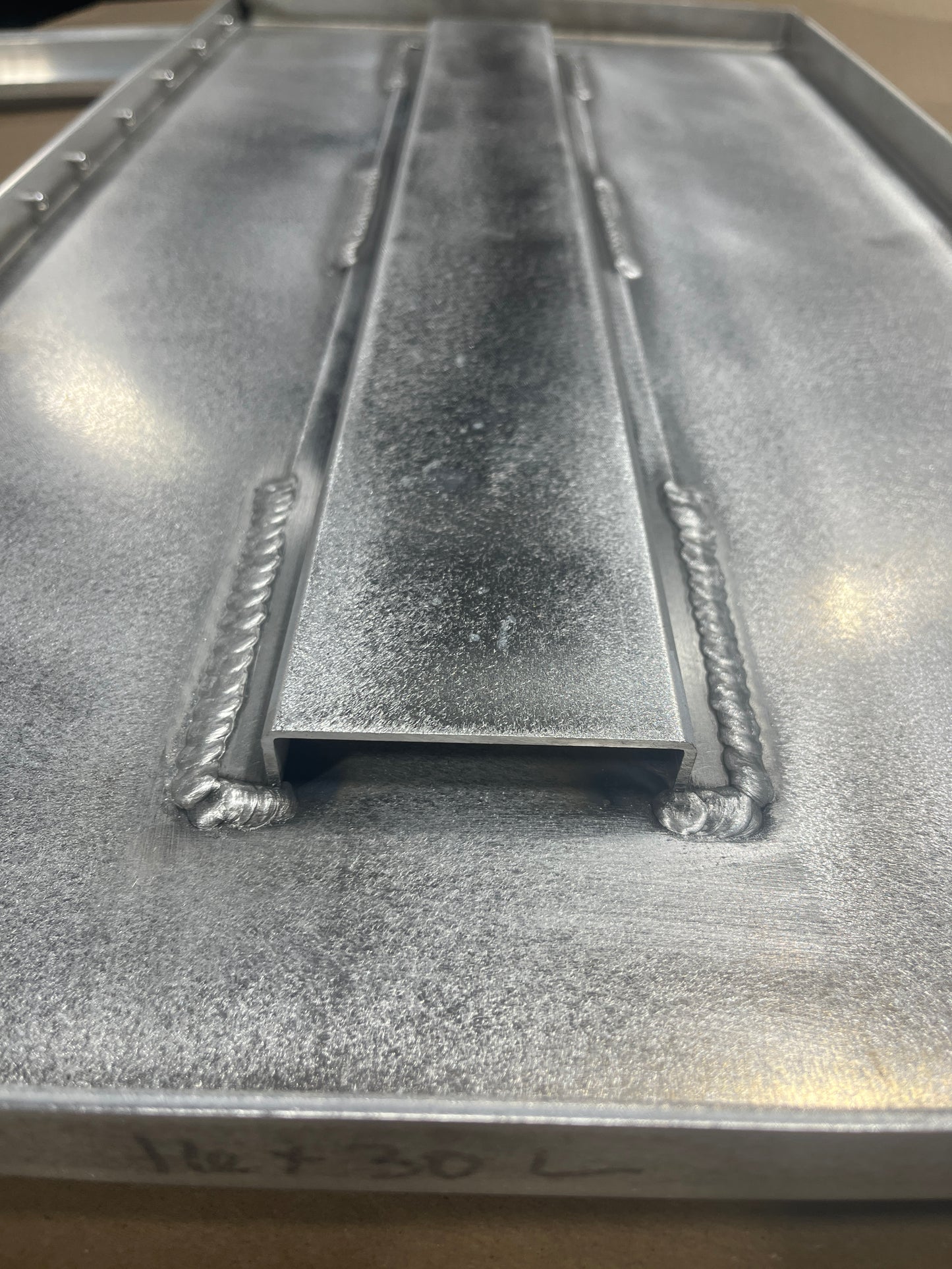 NCB Lid Supports (Hat Channel)