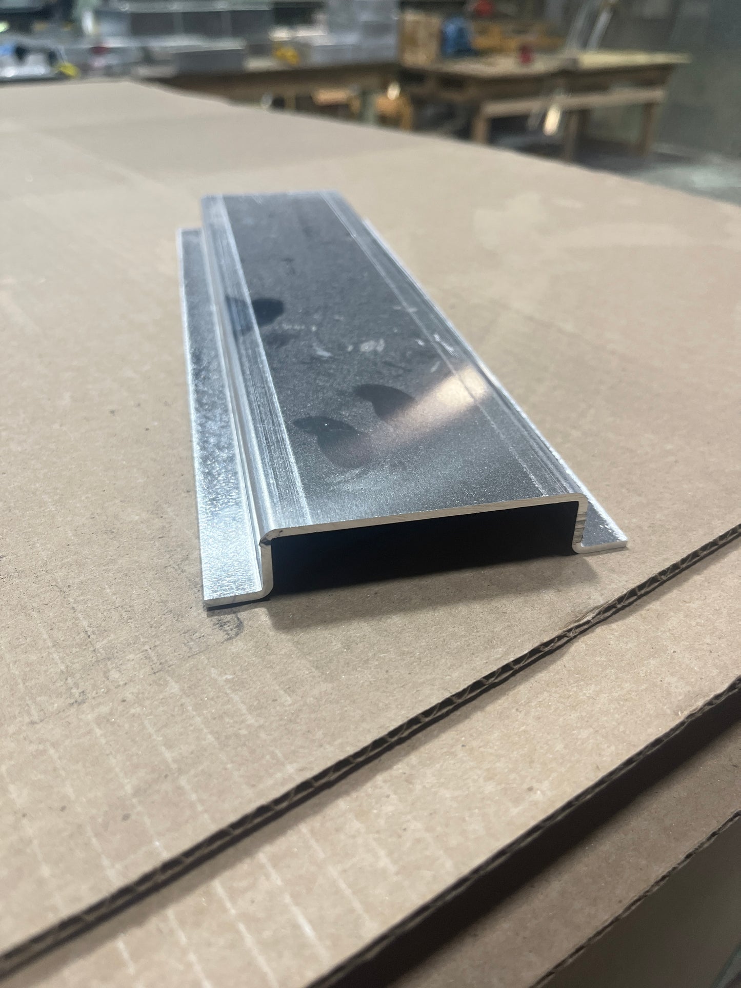 NCB Lid Supports (Hat Channel)