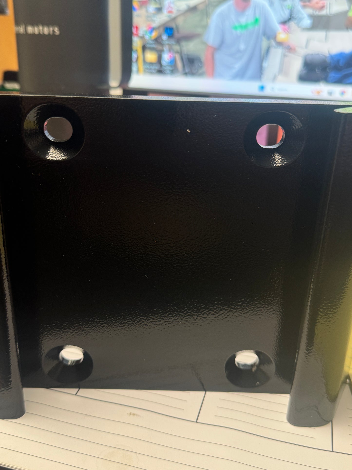 Lewmar Quick Release Bracket Hardware Kit