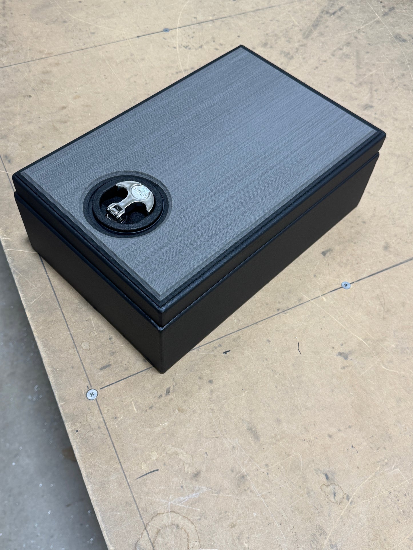 CENTER STORAGE CONSOLE BOX WITH DRY HATCH