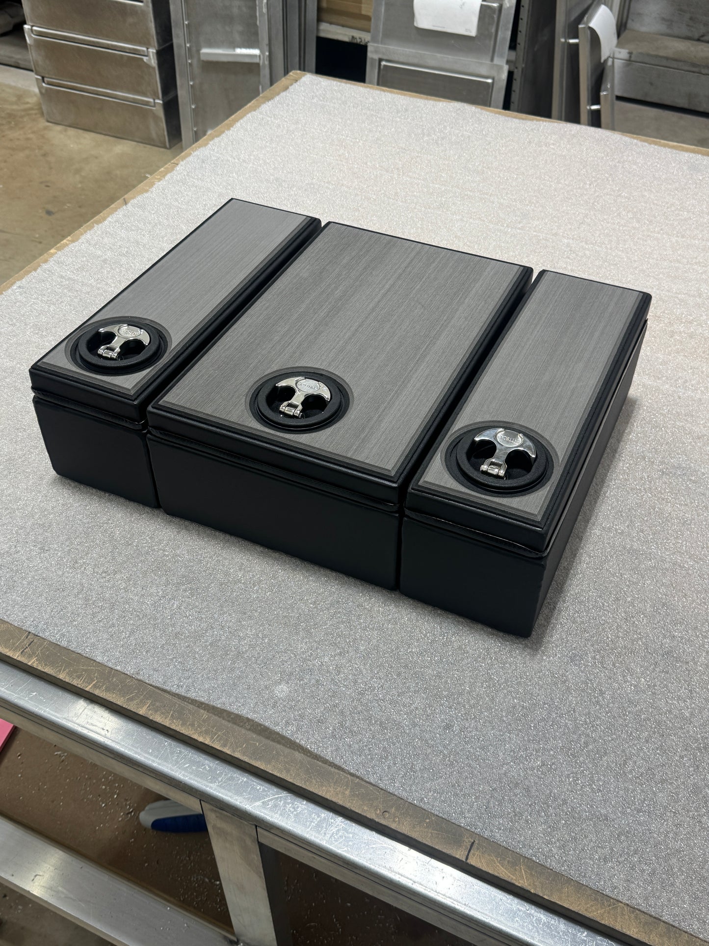CENTER STORAGE CONSOLE BOX WITH DRY HATCH