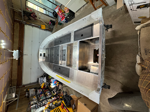 First-Time Boat Builder? A Simple Guide to Selecting Boat Building Supplies
