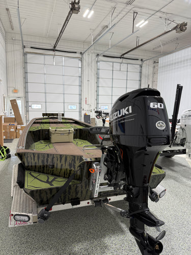 Vision Custom Boats 1862 / EZ-Trac 1860 ALE Premium Trailer